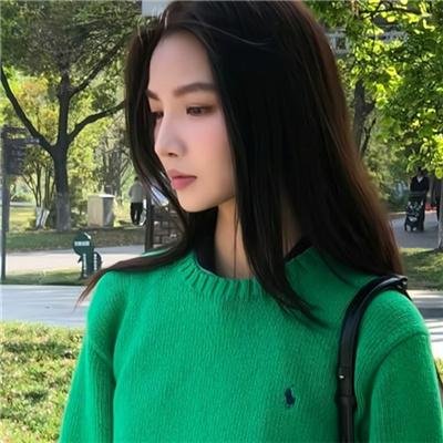 在江边
